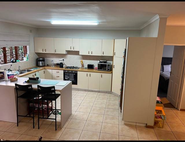 3 BEDROOM SECTIONAL TITLE TO LET IN HOWICK NORTH